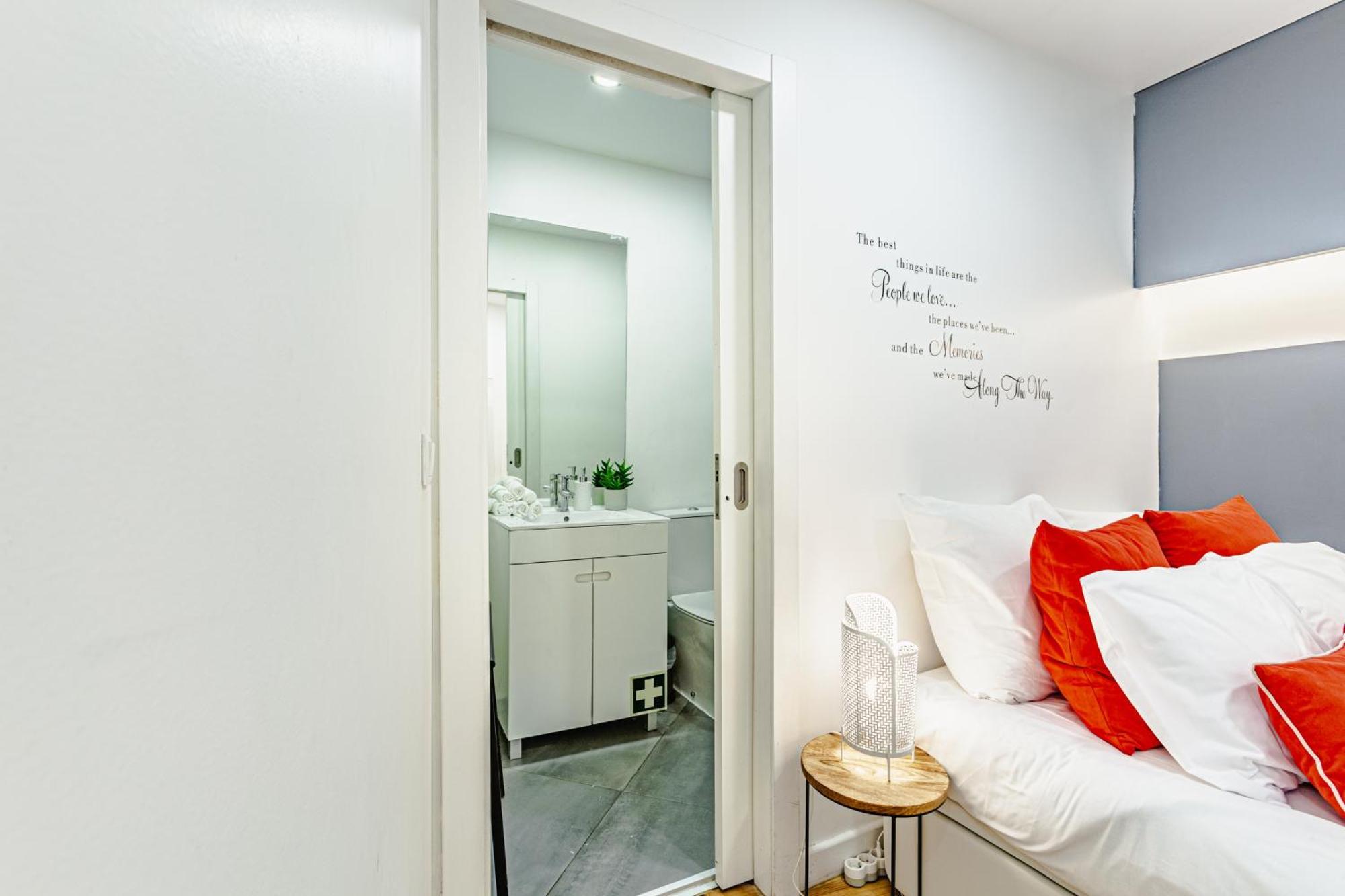 Visit Lisbon4Fun - Alfama Apartment Exterior photo